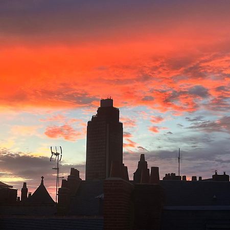 Chez Morphee, Sejour Chez L'Habitant Au Coeur De Nantes Apartment ภายนอก รูปภาพ